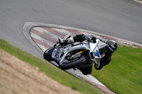 Middle 1 Group Silver_Grey Bikes